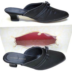 VICTORIA'S SECRET Black Satin Boudoir Slippers New w/ Box Size Medium